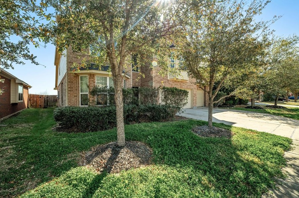 1610 Mason Knights Dr, Katy, TX 77493