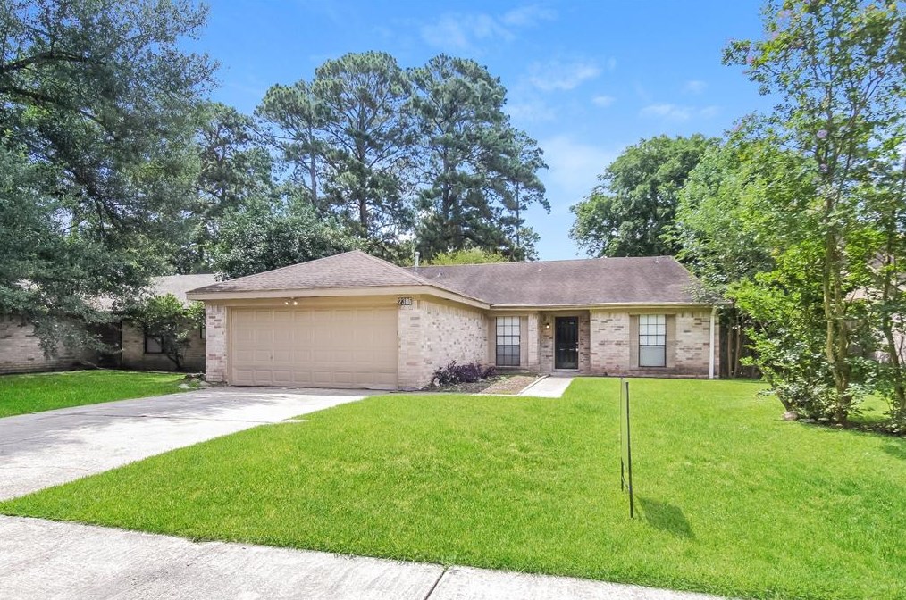 2306 Peaceful Valley Dr, Spring TX  77373-6262 exterior