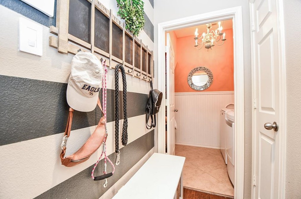 5526 Walnut Gln Ln, Richmond TX 77471-2681 exterior