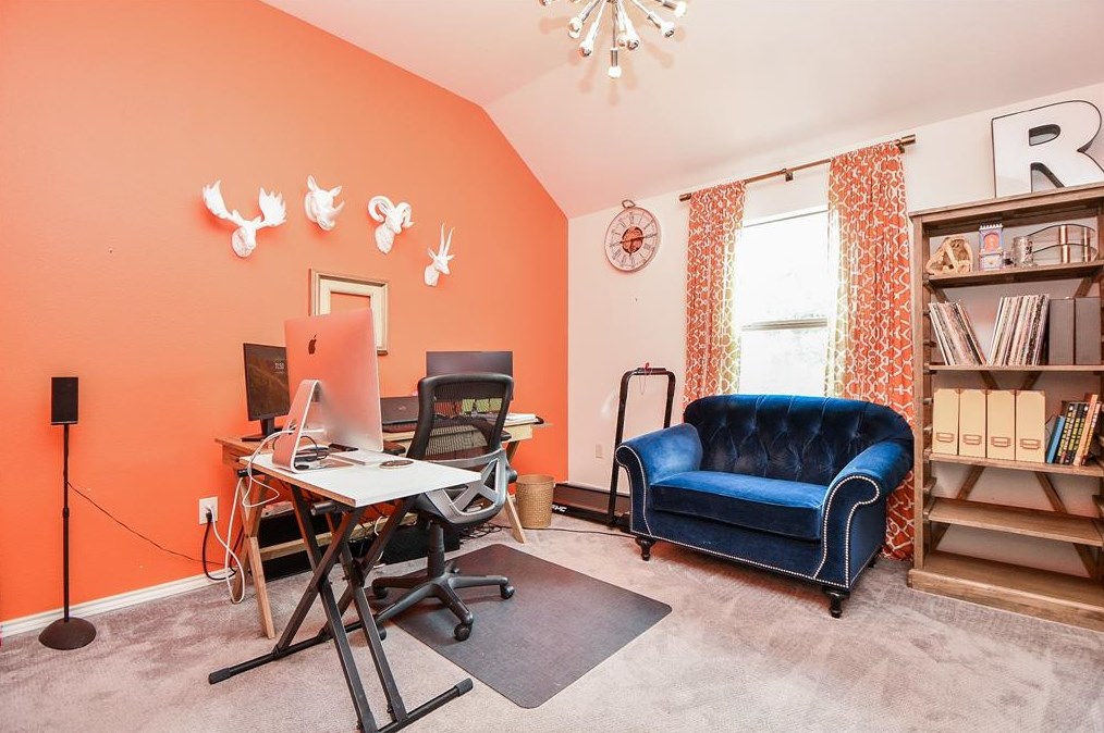 5526 Walnut Gln Ln, Richmond TX 77471-2681 exterior