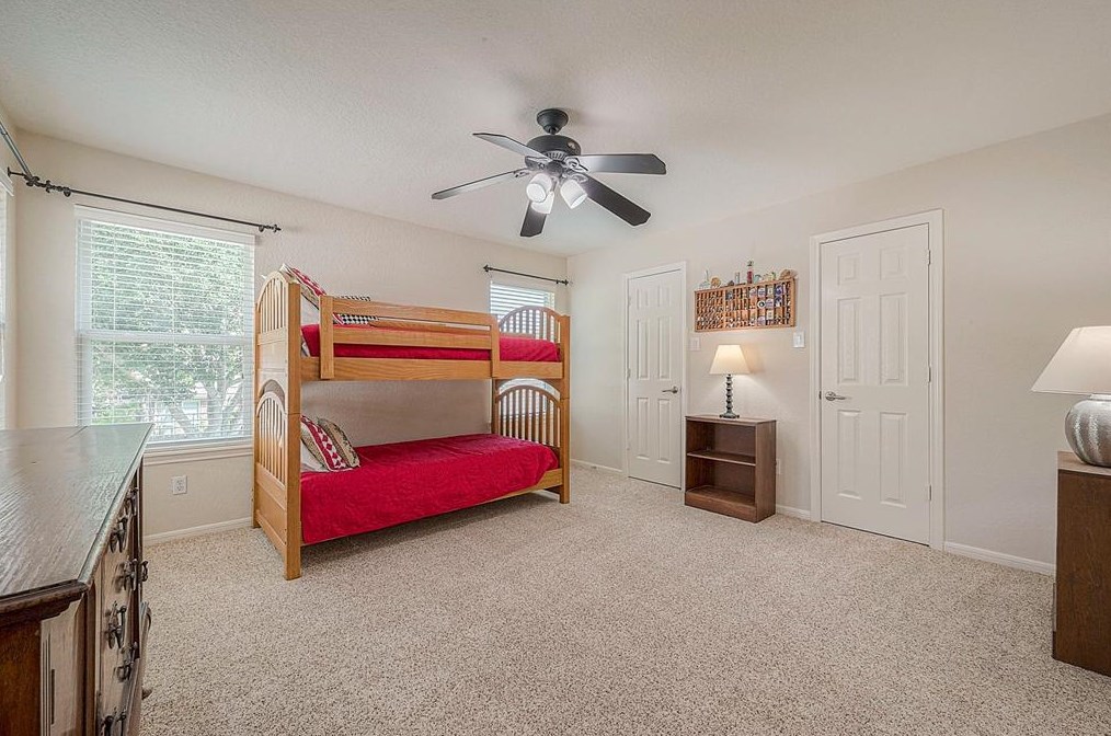 22310 Caroline Cv Ln, Katy TX  77450-8200 exterior