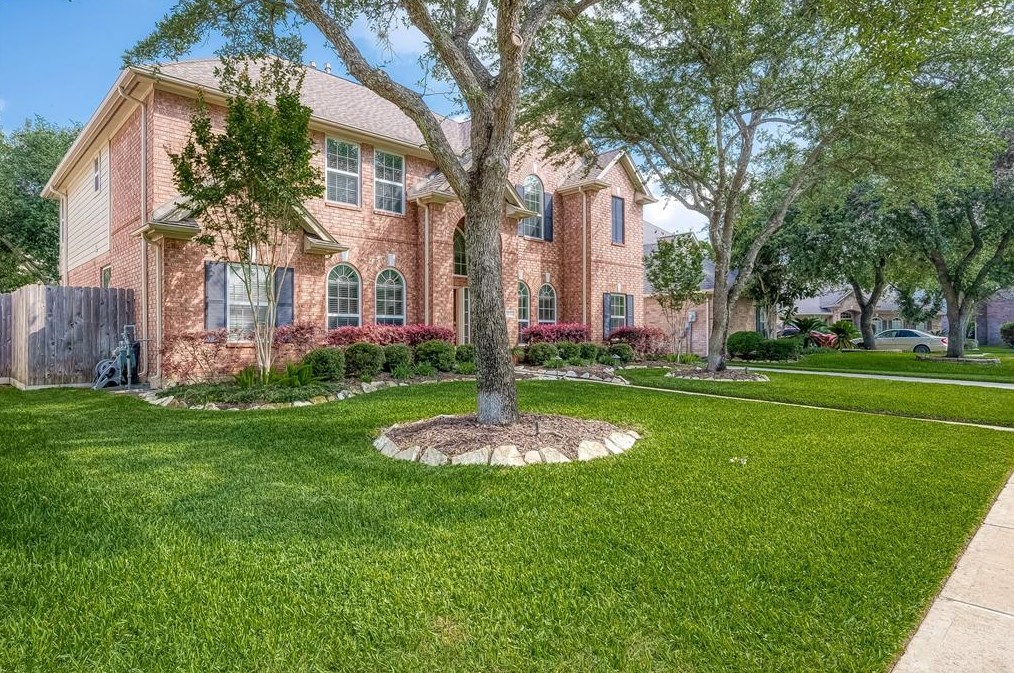 22310 Caroline Cv Ln, Katy TX  77450-8200 exterior