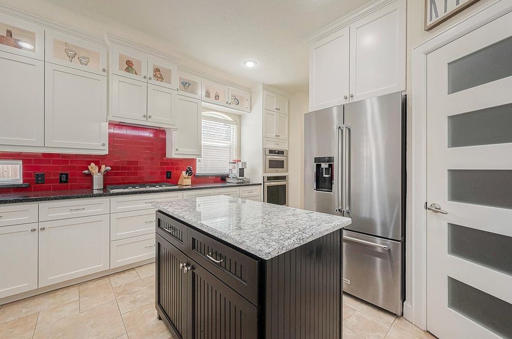 22310 Caroline Cv Ln, Katy TX  77450-8200 exterior