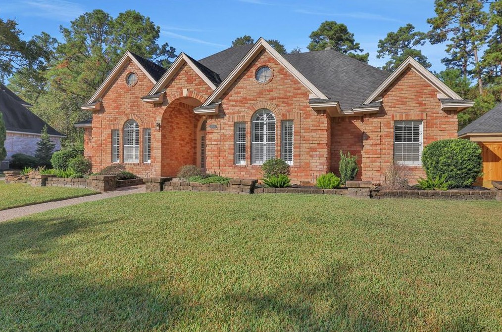 1719 Lofty Maple Trl, Humble, TX 77345-1937