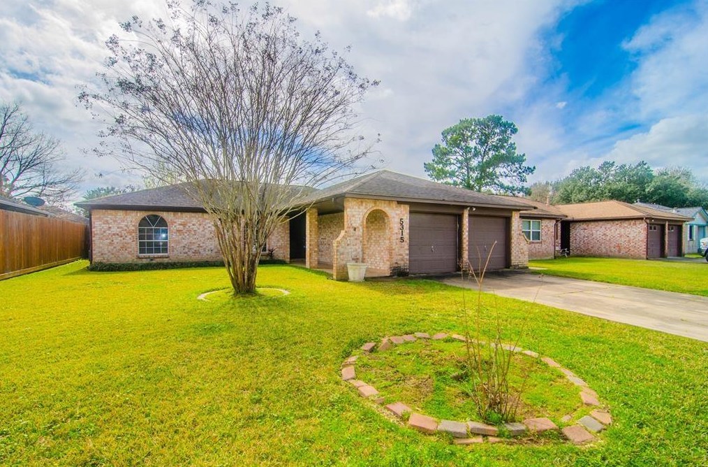 5315 Nottingham Dr, Katy, TX 77493