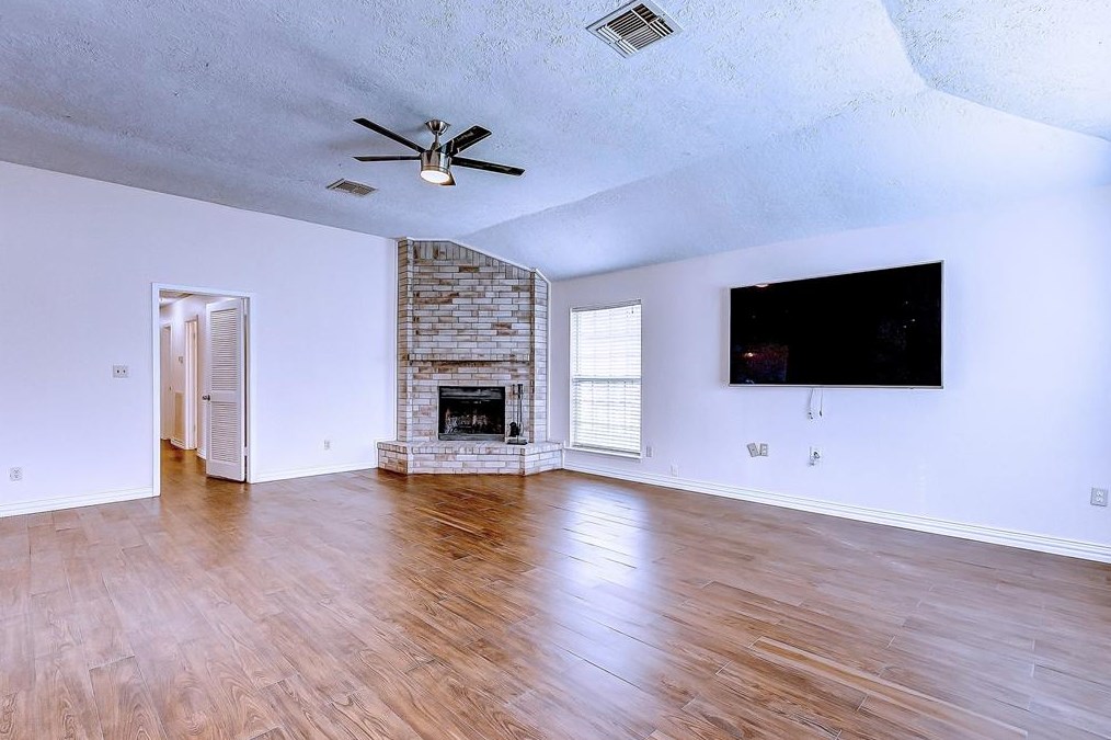 2503 Planters Row, Sugar Land, TX 77478