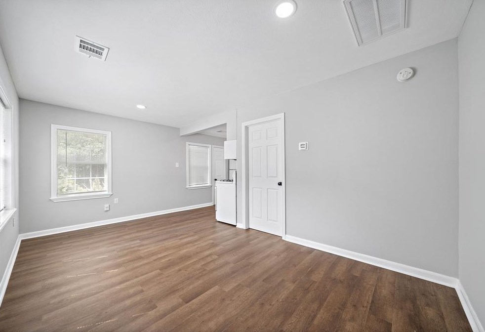 234 W 27th St #4, Houston, TX 77008