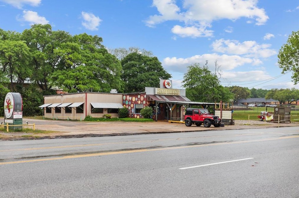 307 N Magnolia, Woodville, TX 75979