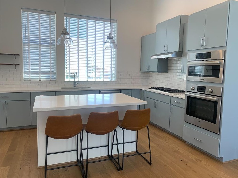 2412 Canal St #l, Houston, TX 77003