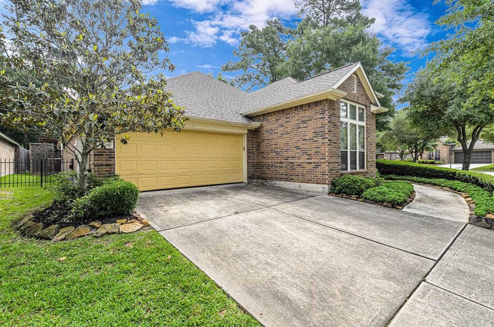 26940 Merlot River Dr, Humble, TX 77339-1448