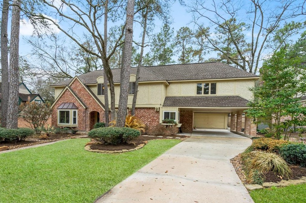 6111 Larkmount Dr, Spring, TX 77389-3749