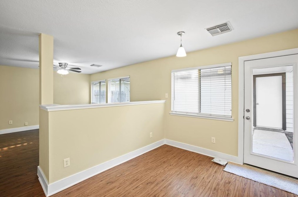 3947 Carriage Park Row, Missouri City TX  77459-2448 exterior