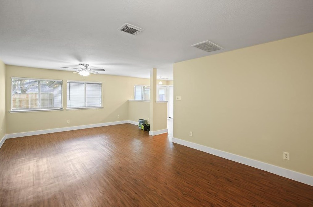 3947 Carriage Park Row, Missouri City TX  77459-2448 exterior