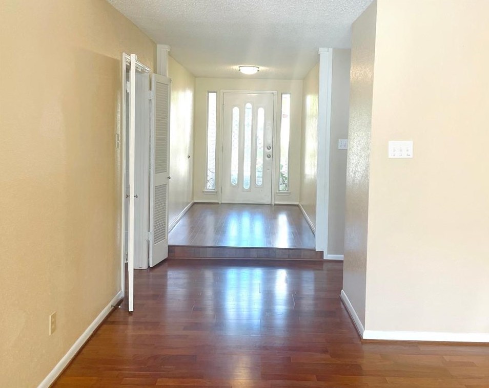 15234 Kelbrook Dr, Houston, TX 77062