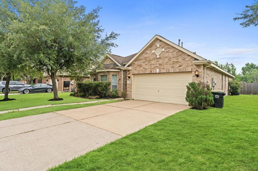 12043 Bogey Way, Pearland, TX 77581-1603