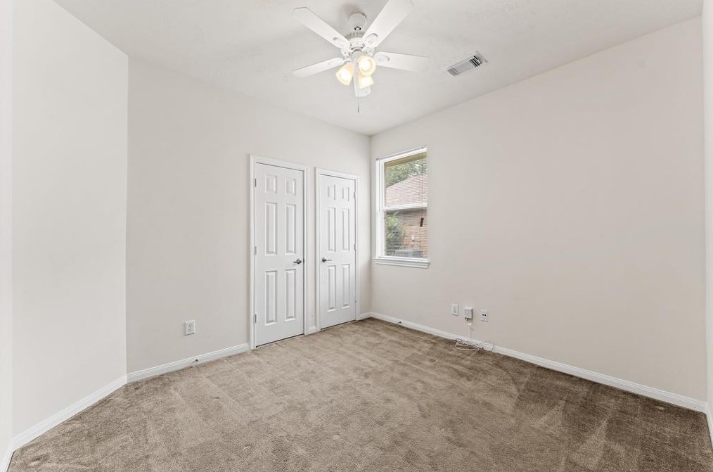 12043 Bogey Way, Pearland TX  exterior