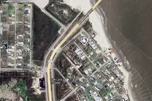 000 Jolly Roger Dr, Freeport, TX 77541 - Photo 1