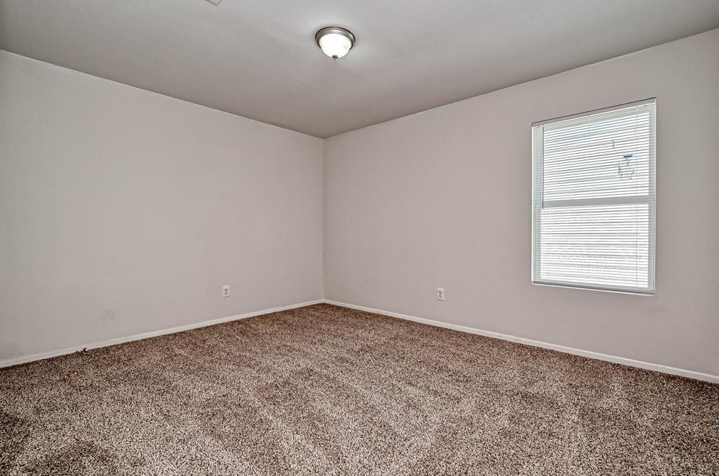 6419 Mohawk St, Houston TX 77016-2002 exterior