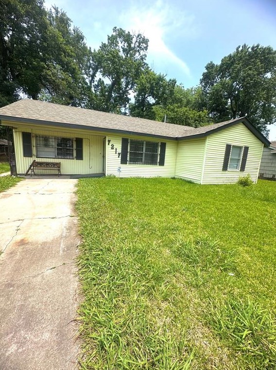 7217 Parker Rd, Houston, TX 77016