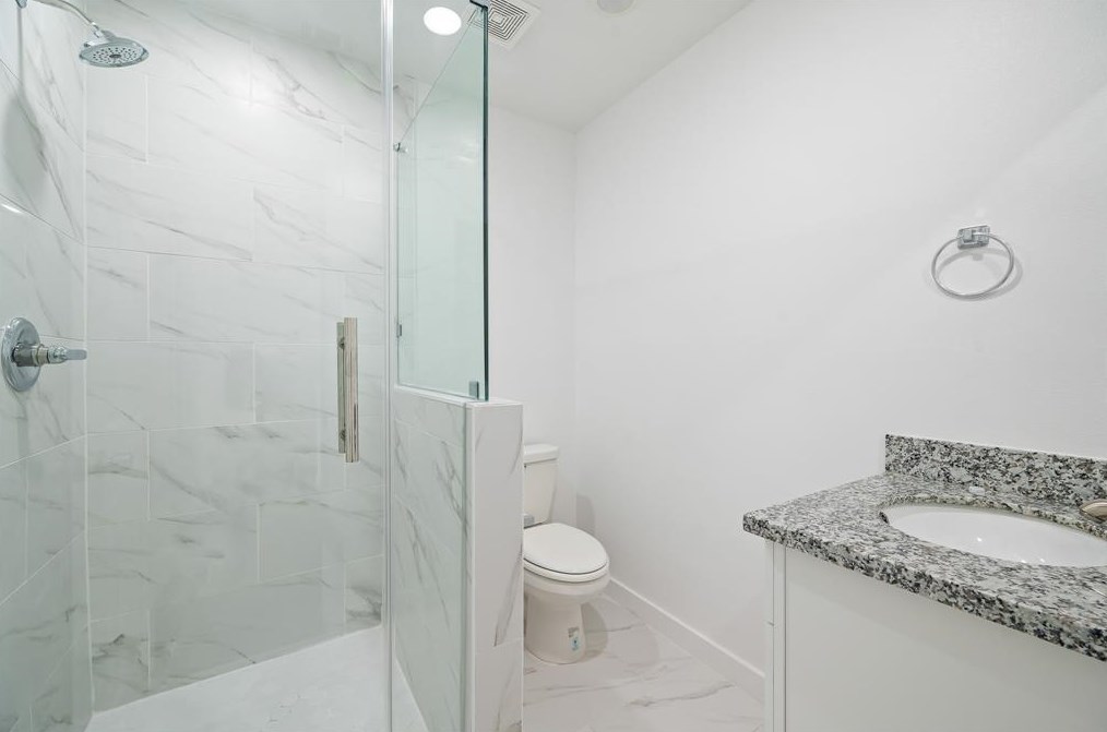7629 Sundown Dr, Houston TX  77028-1742 exterior