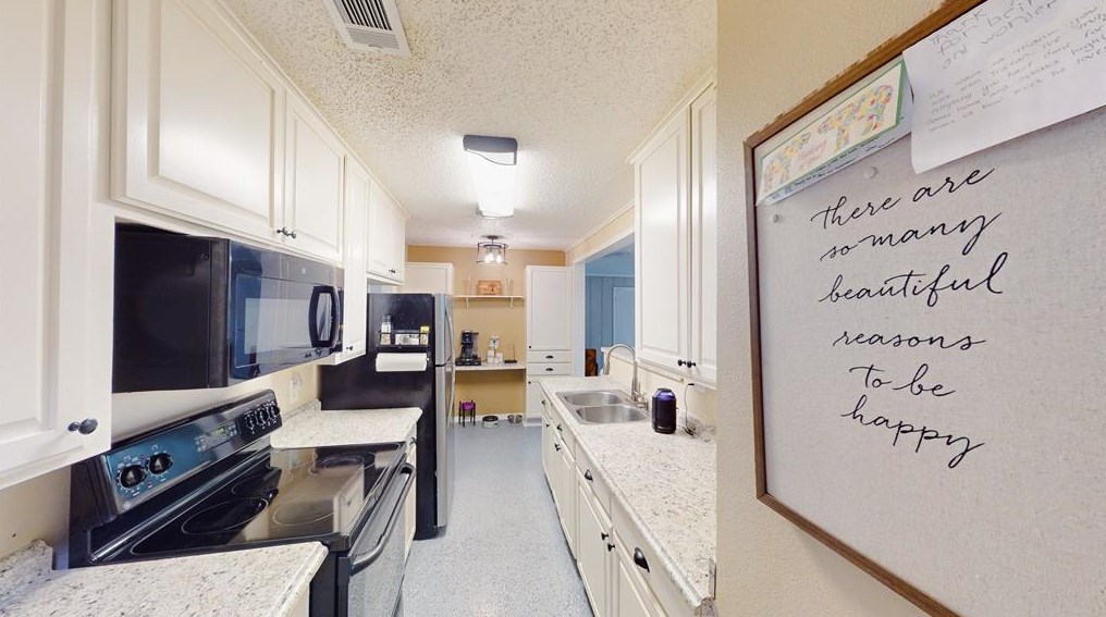 313 Cypress St, Richwood, TX 77566-5851