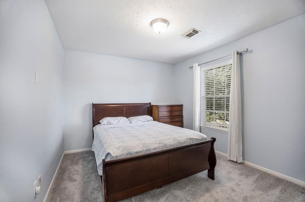 9731 Grn Vly Ln, Houston TX  77064-3834 exterior