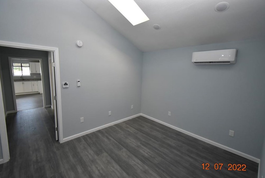 5405 Ave R- Up, Galveston, TX 77551