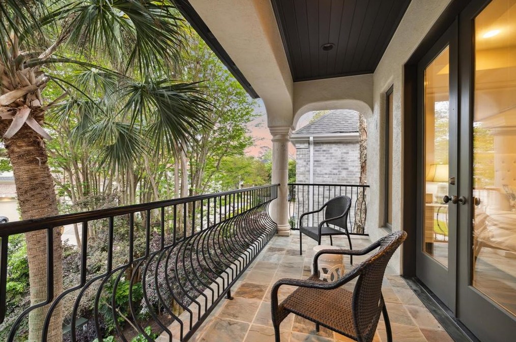 7 Ter, Houston TX  77007-5070 exterior