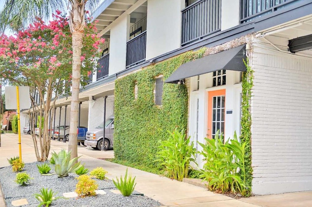 219 Marshall St #103, Houston, TX 77006