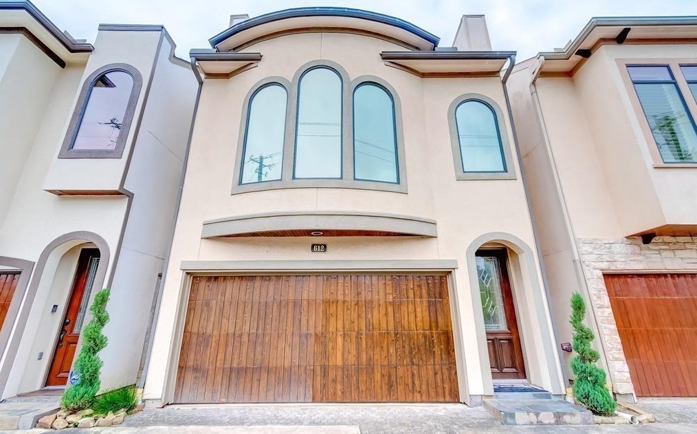 612 Westcott St, Houston, TX 77007