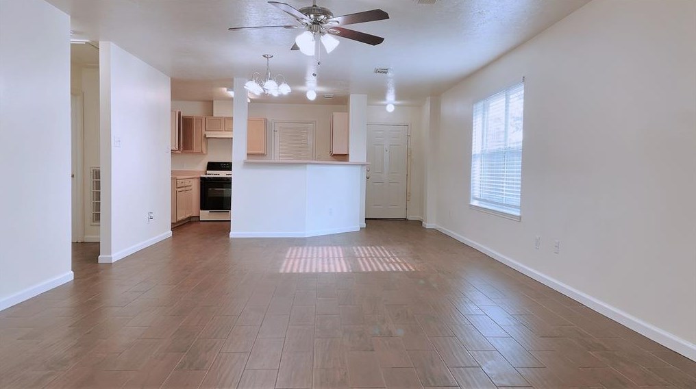 6428 Duckett Park Dr, Houston TX  77086-2829 exterior