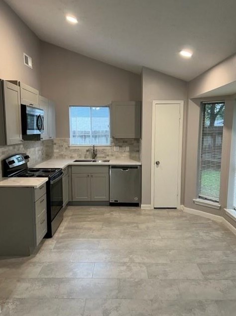 17115 Amber Ridge Dr, Sugar Land TX  77498-1952 exterior