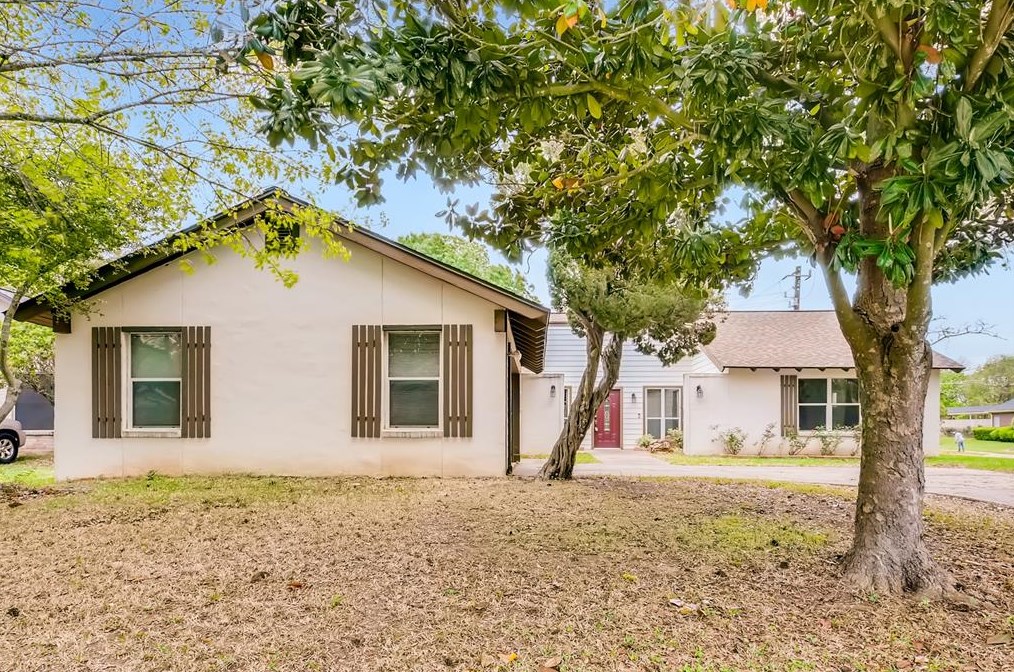 3431 Creek Club Dr, Missouri City, TX 77459-3042