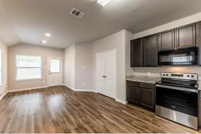 207 Black Bear Drive, Huntsville, TX 77320 - Photo 20