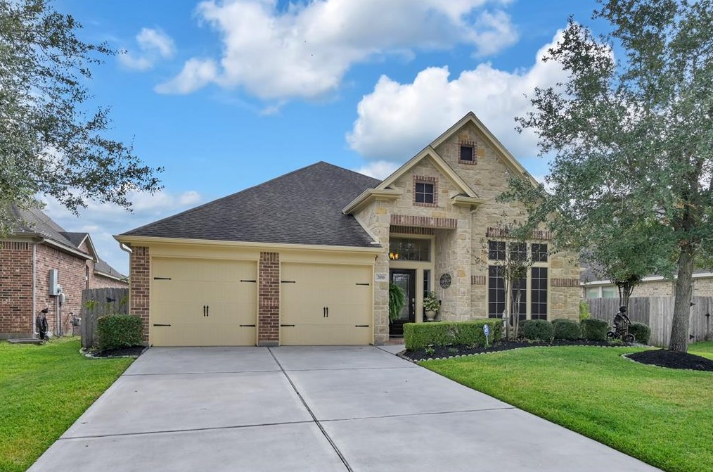 2850 Woodland Glen Ln, Conroe, TX 77385