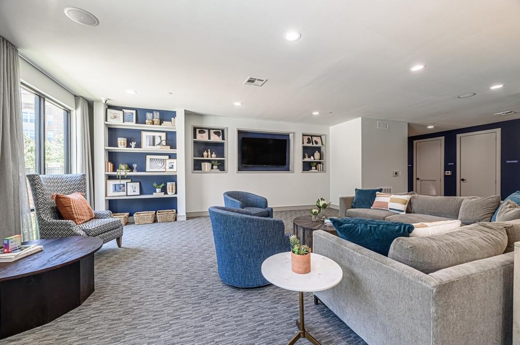 1550 Burnett St #2312, Houston, TX 77009