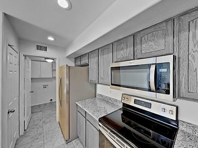 16977 Scenic Knl, Conroe, TX 77385