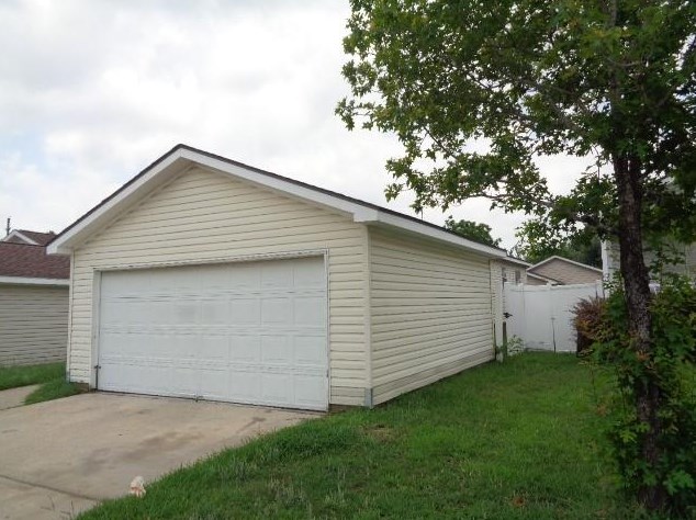 10222 Berrybriar Ln, Tomball, TX 77375-0432