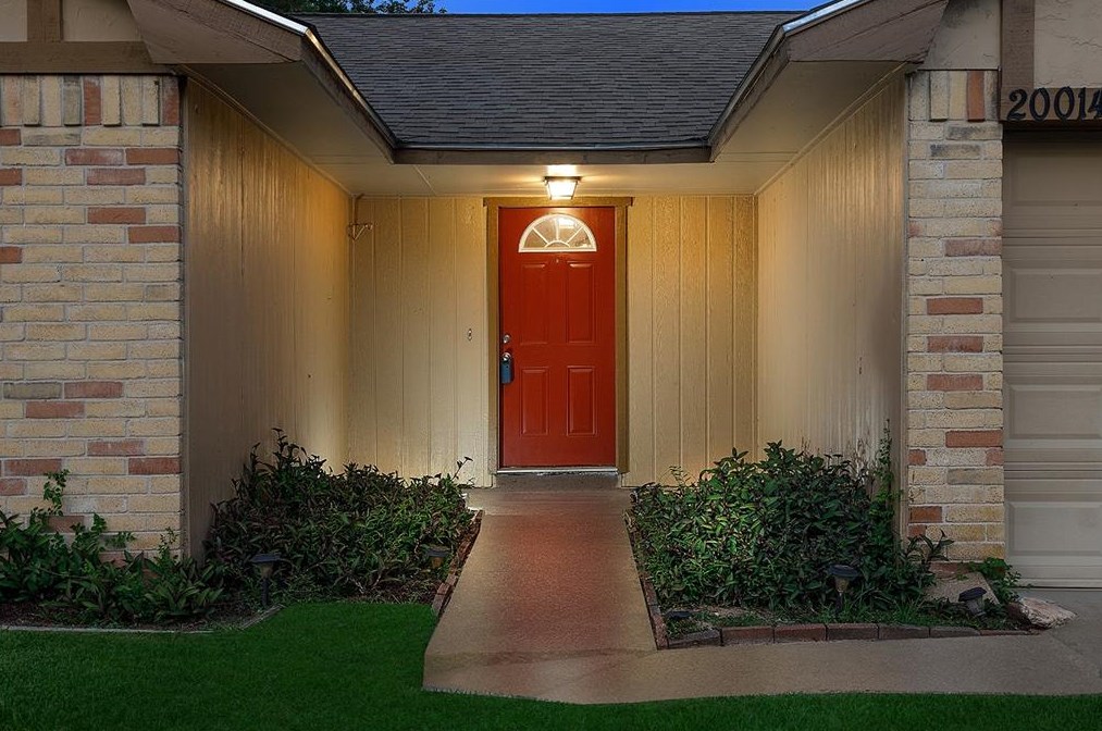 20014 Bishops Gate Ln, Humble, TX 77338