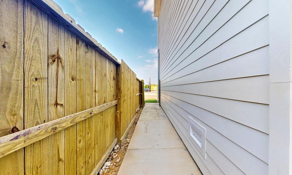 12228 Kirkgard Dr, Houston, TX 77045-4760