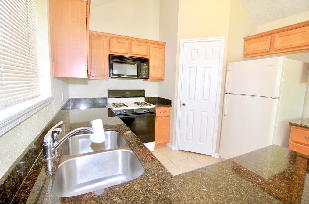 3426 Lakeland Gardens Dr, Katy, TX 77449
