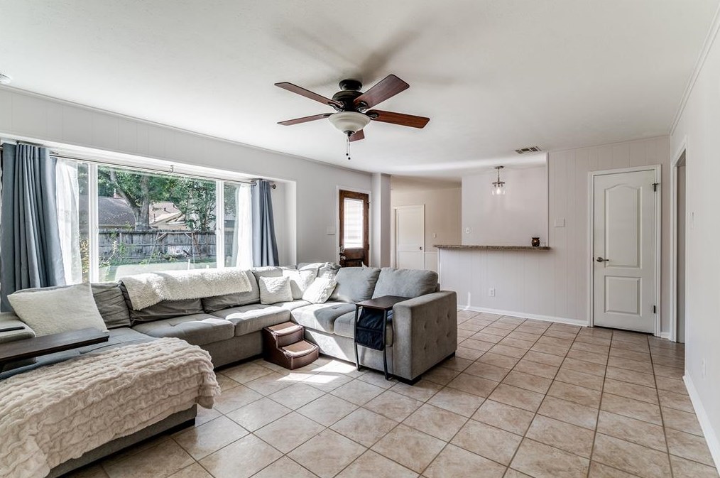 2727 Triway Ln, Houston TX 77041-7421 exterior