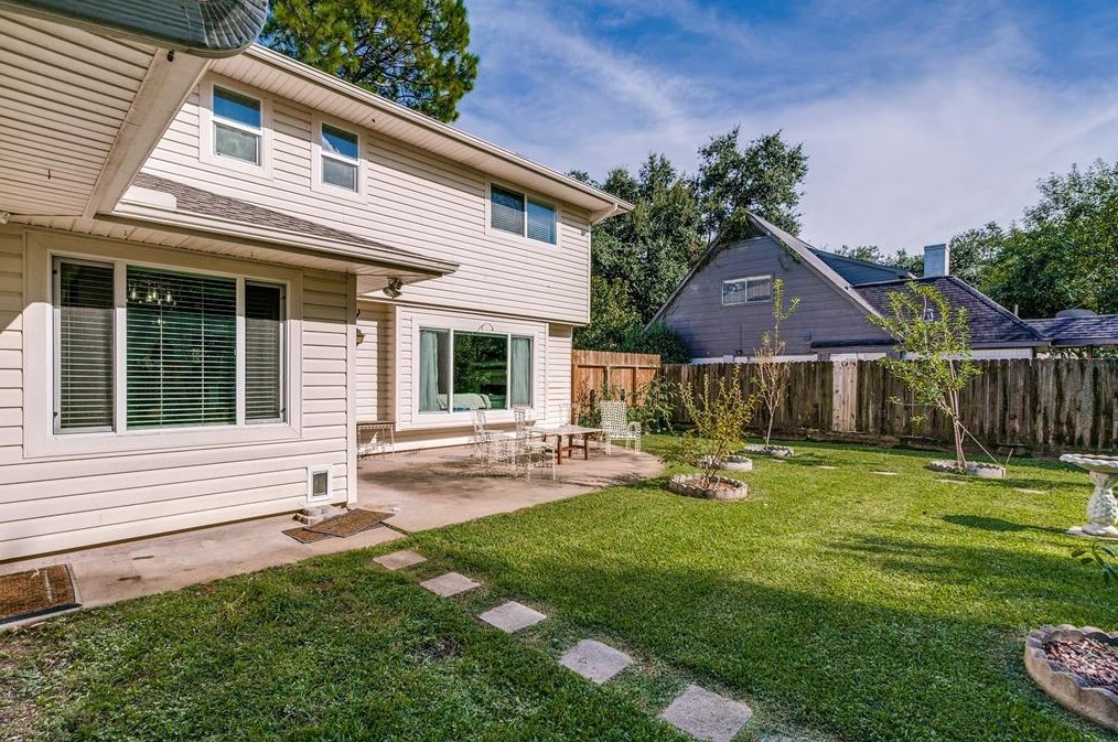 2727 Triway Ln, Houston TX 77041-7421 exterior