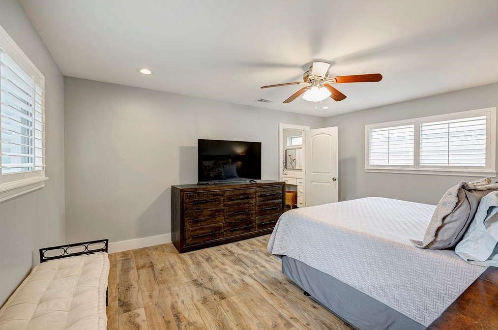14015 Taylorcrest, Houston TX  77079-8702 exterior