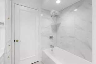 1518 S Gessner Rd, Houston, TX 77063 - Photo 18