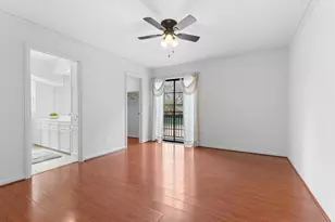 1518 S Gessner Rd, Houston, TX 77063 - Photo 16