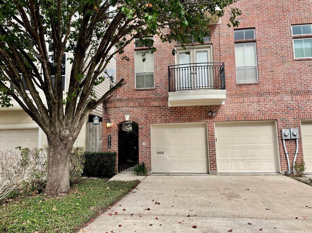 4010 Gibson St, Houston, TX 77007