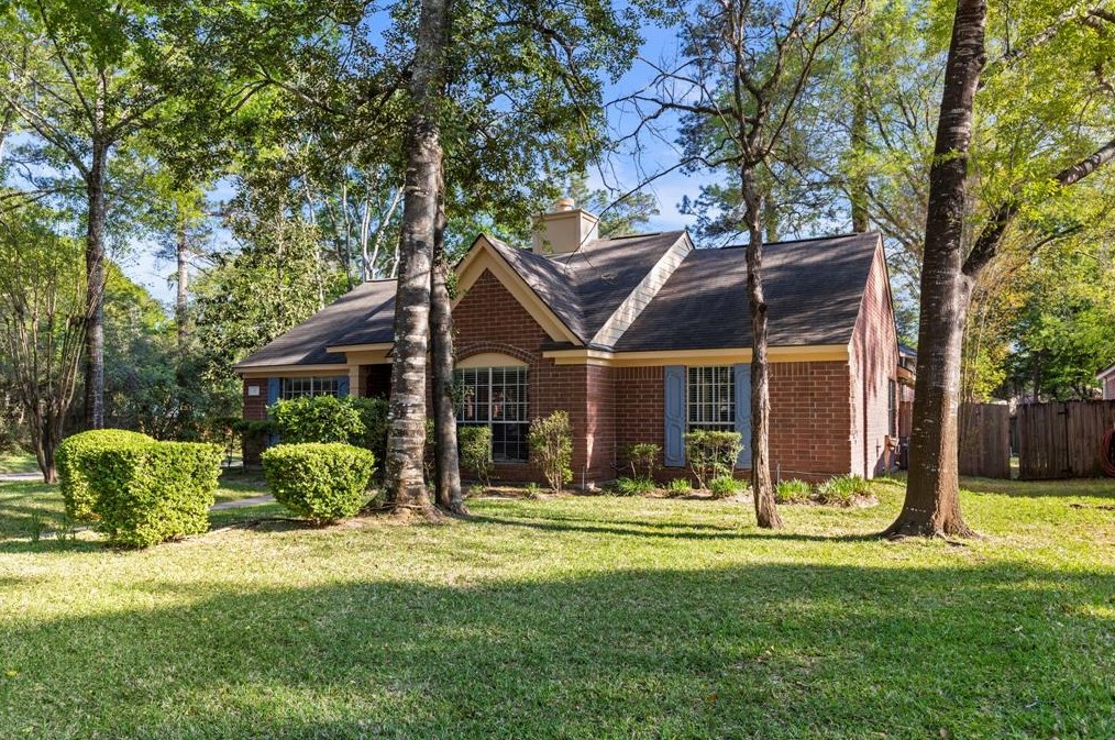 62 S Dreamweaver Cir, Spring, TX 77380
