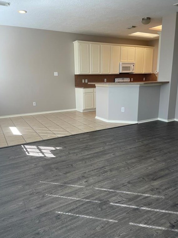 14425 Birch Knoll Ln, Houston, TX 77047