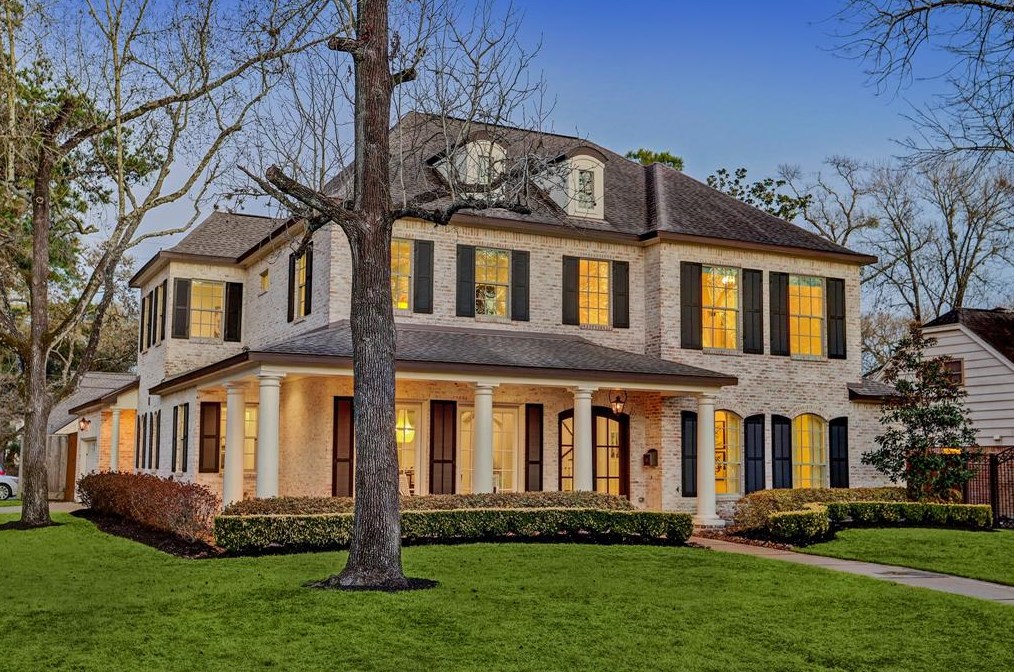 314 Southchester Ln, Houston, TX 77079-7006
